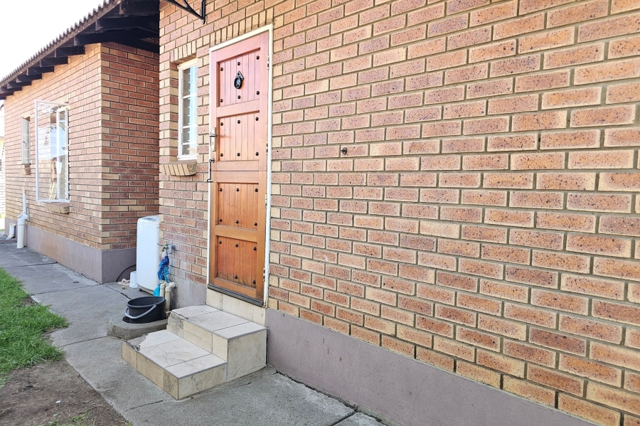 3 Bedroom Property for Sale in Waterval East North West